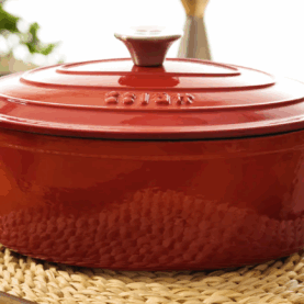 Cocotte ovalada roja